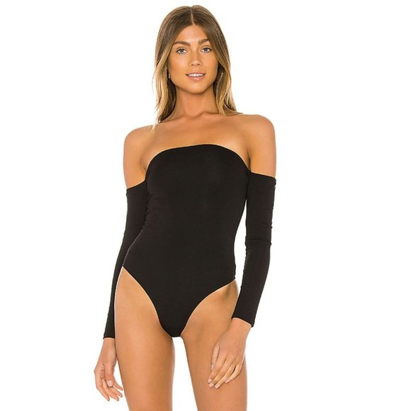 Superdown Tops - NWT SUPERDOWN Ayesha Off Shoulder Bodysuit, M